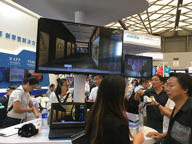 VR虛擬博物館的體驗現場圖